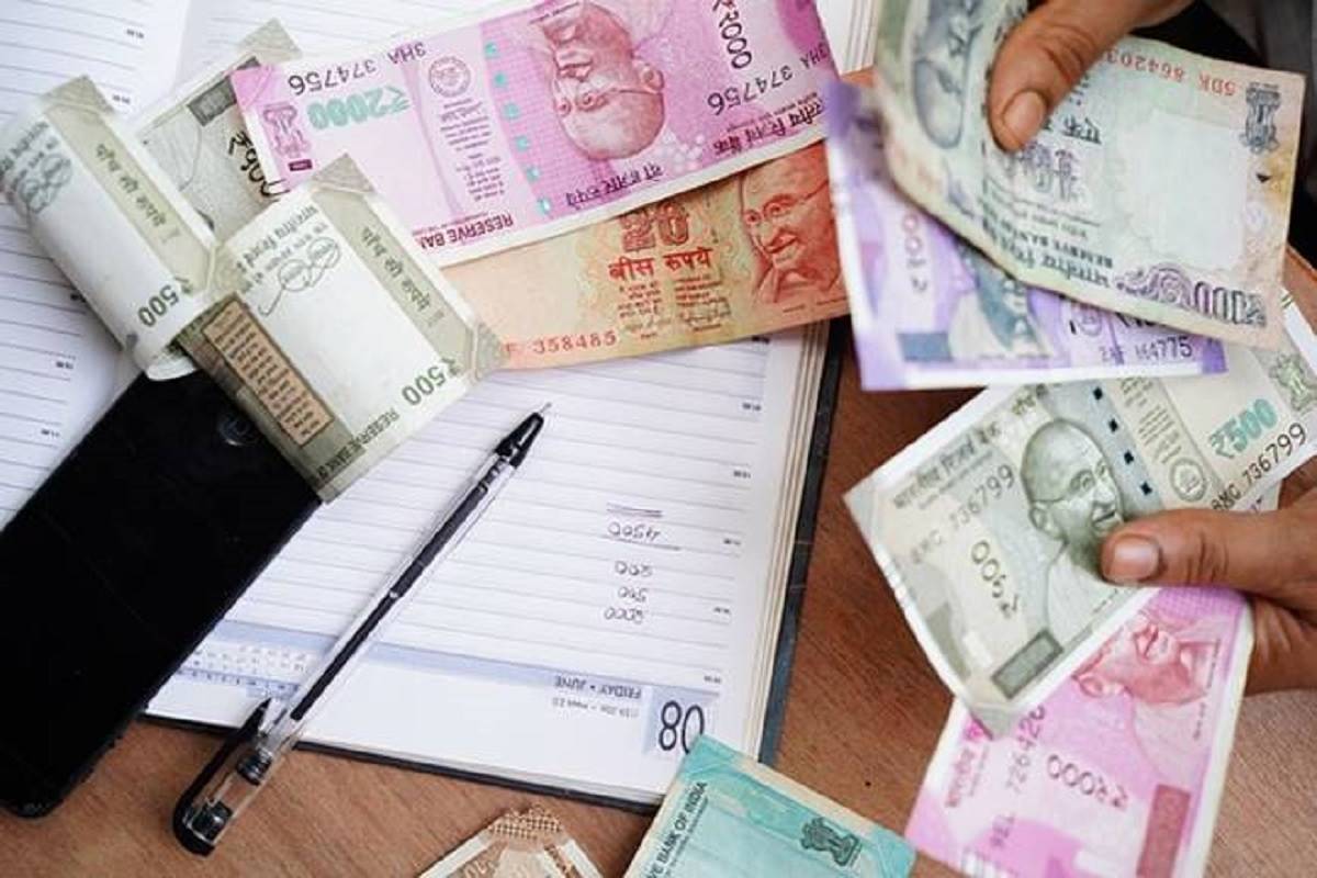 Govt notifies 7.1% interest rate on Deposit made under non-government PF