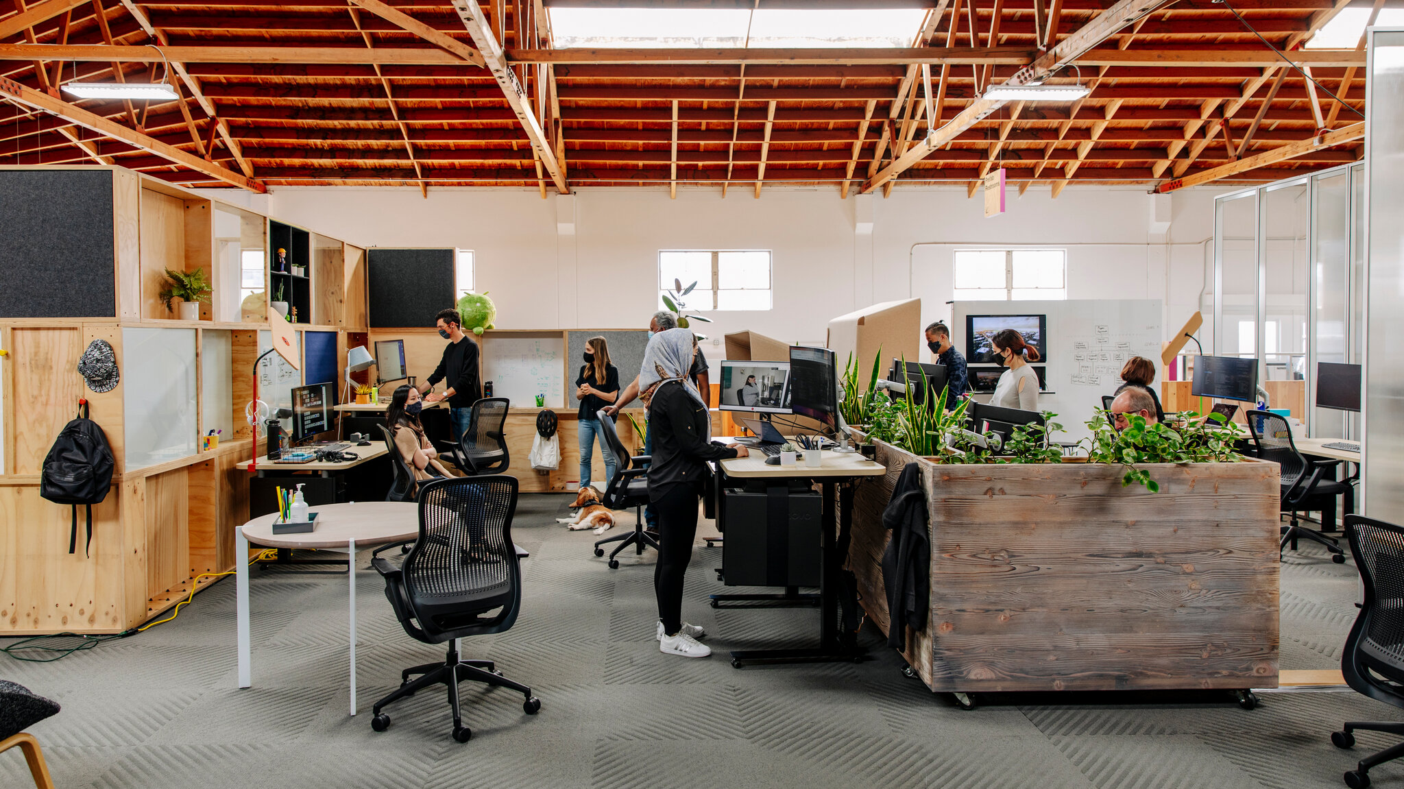 Two IT companies open offices closer to employees to lure them back to the workplace - Karma Global