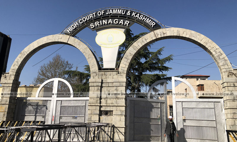 Industrial-Disputes-Act-Employer's-Failure-to-Assign-Work-to-Employee-Deemed-Retrenchment-Jammu-&-Kashmir-High-Court-Karma-Global
